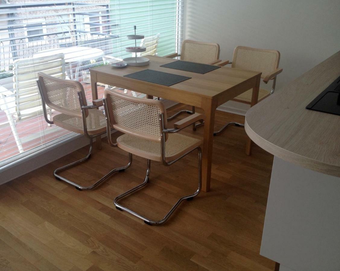Modernes, Sonniges Appartement Im Herzen Von Duesseldorf Buitenkant foto